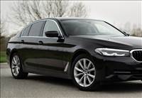  5x112 lyukosztású 18" új (gyári felni) alufelni, rajta 235/45 új Hankook négyévszakos gumi gumi 