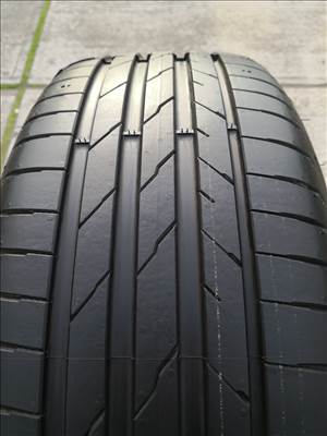 Hankook Ventus evo SUV 235/55R18
