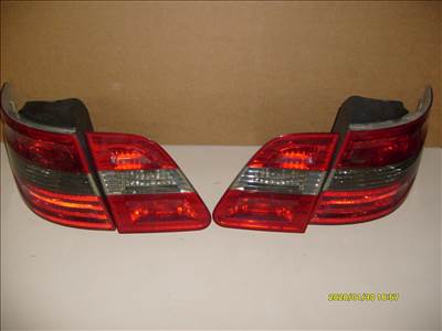 Mercedes B-osztály W245 MERCEDES W245 B KOMPLETT HÁTSÓ LÁMPASOR ELADÓ!