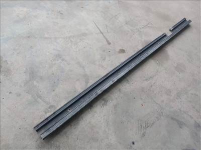 Ford Transit Tranzit MK6 00- Első üléssor mögötti műanyag élvédő 2055