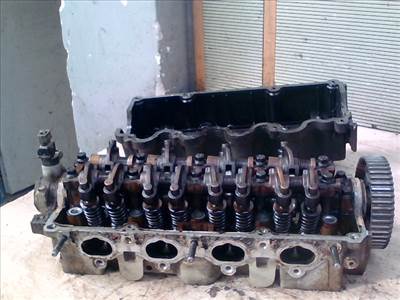 HYUNDAI ACCENT 97-00 Hengerfej. benzines