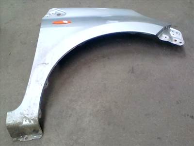 DAIHATSU Cuore 2007- (L276) Jobb első sárvédő