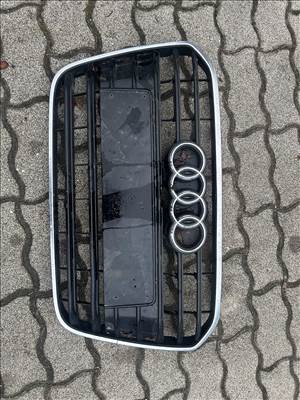 Audi A6 4G hűtő díszrács 