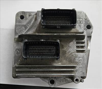 Opel Astra H 1.6 Motorvezérlő  55562549