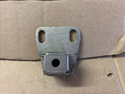 Mercedes Sprinter tolóajtó ütköző a9067600177