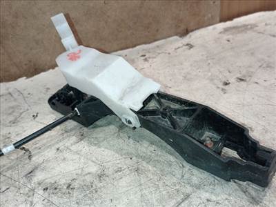 Kia Cee'd (ED) Jobb első Ajtózár *150877*