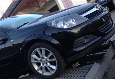 Opel Astra H GTC 1.6 sárvédő első jobboldali z20rfekete feketehz20r