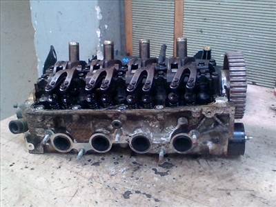 RENAULT CLIO 01-06 Hengerfej. benzines