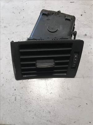 Audi A4 (B6/B7) bal légbefúvó