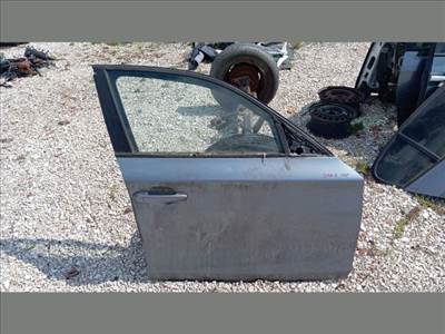 BMW 1-es sorozat E81, E82, E87, E88 Jobb első Ajtó (Részeivel) *119759*