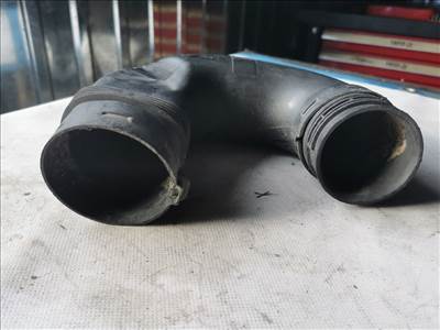 Volkswagen Passat B6 2.0 TDI VW PASSAT (3C2) Légbeömlő Cső  1k0129618at