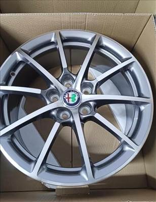  5x110 lyukosztás, 8x17" új ALFA ROMEO giulia gyári új alufelni