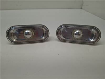 Volkswagen Golf IV sárvédő irányjelző 1J0 949 117 (29609)