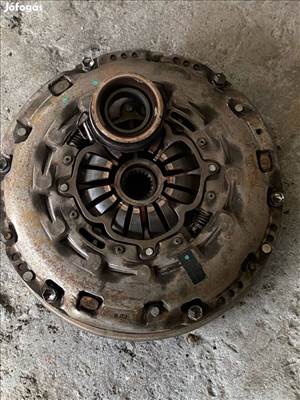 Toyota Avensis T27 2011-es 2.2 D4D kettőstömegű 