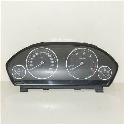  BMW 3er F30-F31 Óracsoport