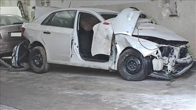 Subaru Impreza III bontásra egyben eladó