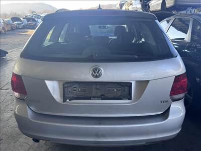 Volkswagen Golf VI lökhárító homlokfal sárvédő lámpa motorháztető csomagtér ajtó borítás 