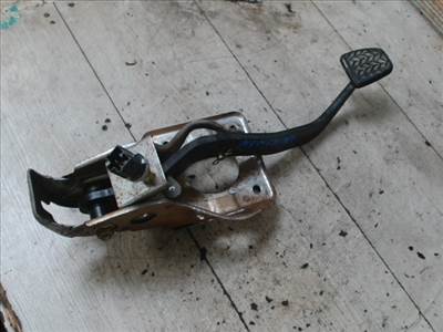 TOYOTA Corolla (E120) 2002.01.01-2004.05.31 Fékpedál