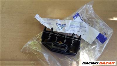 Volvo 8664396 S40 V50 C30 C70 csatlakozókeret