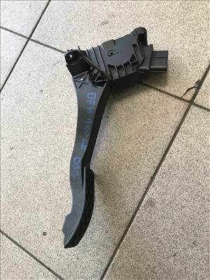 Volkswagen Tiguan II 2,0 CR DFH (DSG) gázpedál 5q1723503j