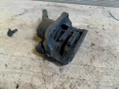 RENAULT CLIO 01-06 Jobb első féknyereg munkahengerrel