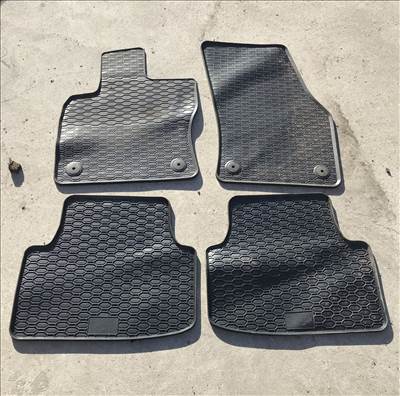 Volkswagen Tiguan II gumiszőnyeg szett