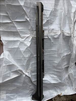 Toyota Yaris (XP210) Jobb küszöb burkolat 75850-k0080