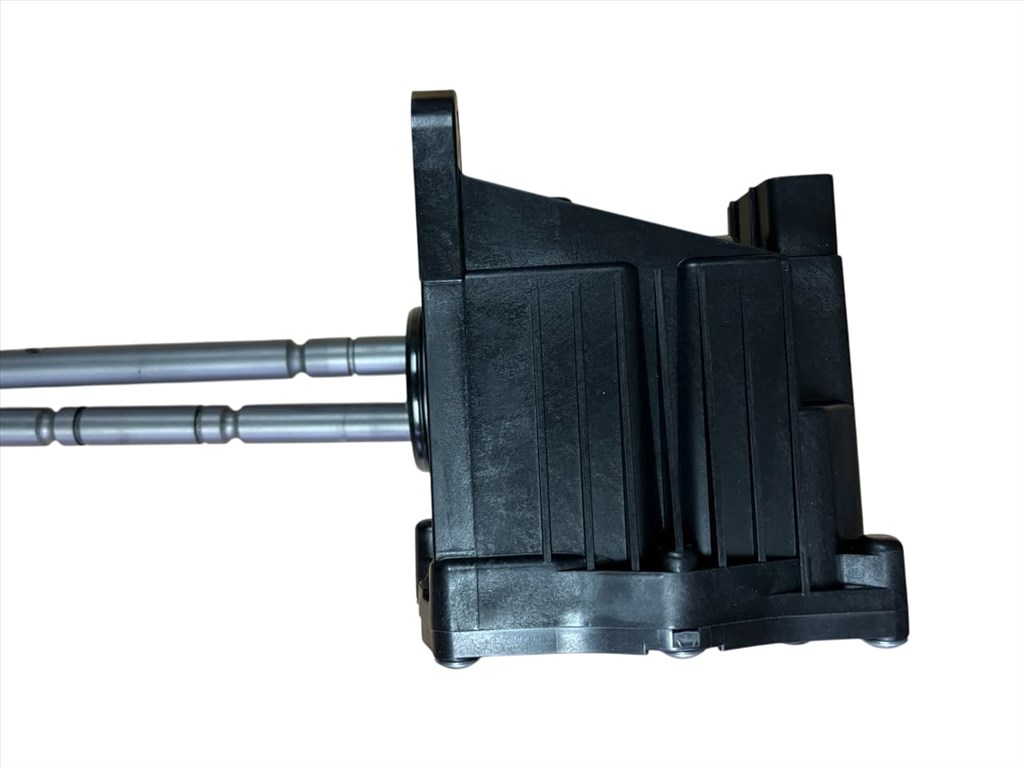 EREDETI - Mitsubishi L200 / Pajero 4WD Actuator 2015- 3242a178 5. kép