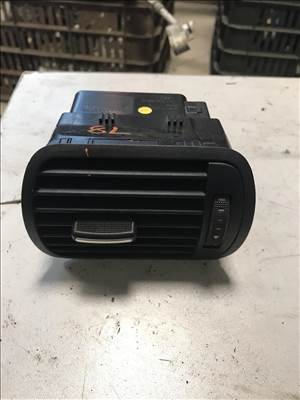 Audi A3 (8L) bal légbefúvó 