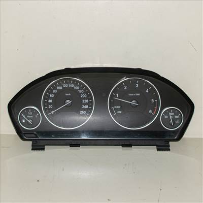  BMW 3er F30-F31 Óracsoport