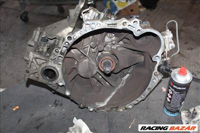 Toyota Previa 2.0D manuális sebességváltó 