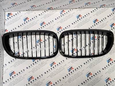 BMW E46 új coupe cabrio facelift szimpla fényes fekete vese hûtőrács - kis hibával