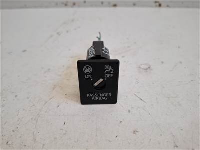 Mazda CX-3  légzsák kapcsoló