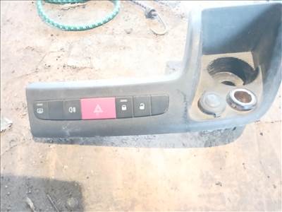 Citroën Jumper II, Fiat Ducato III, Peugeot Boxer II Vészvillogó panel