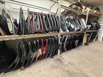 BMW 1-es sorozat F20, F21 ajtó 