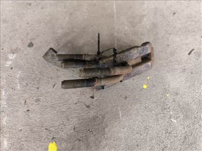 Ford Transit Tranzit MK7 06- Hátsó laprugó lap cuppánt csavar 4919