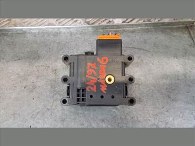 Mazda 6 (1st gen) Fűtés Állító Motor *142568* 6703z