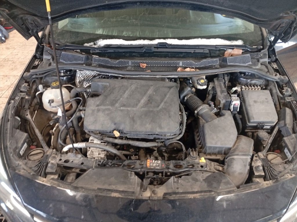 OPEL ASTRA K Tourer 1.5 CRDI - Bontódik! 12. kép