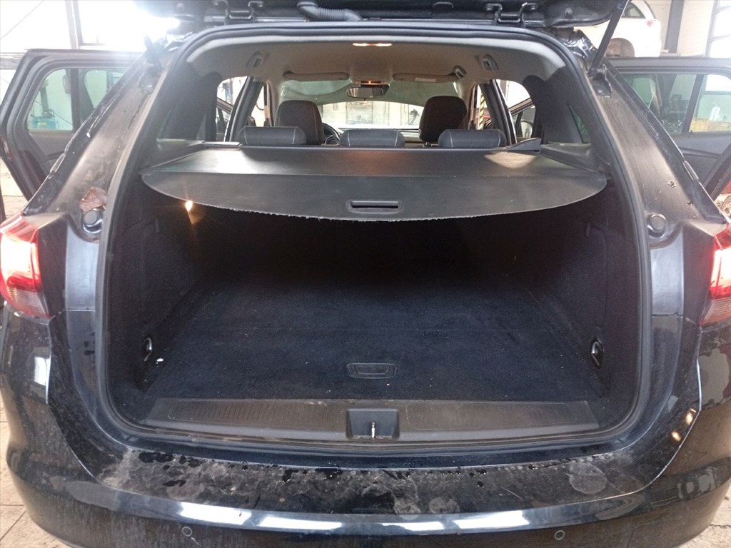 OPEL ASTRA K Tourer 1.5 CRDI - Bontódik! 15. kép