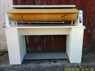 MIELE HM 20-100 TIPUSÚ,RÉGI 380V-OS MINŐSÉGI VASALÓGÉP 1,00 MÉTERES VASALÓHENGERREL