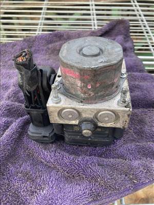 Opel Meriva B 1.4 Turbo ABS kocka  13426850