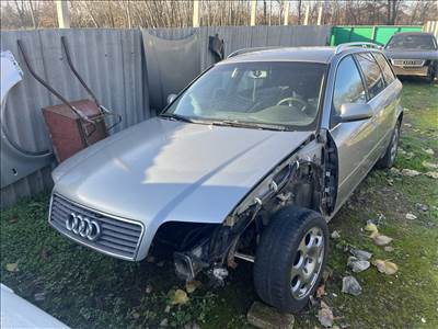 Audi A6 (C5 - 4B) (C5 - 4B) bontott alkatrészei