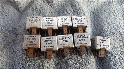 Volvo 1259926 700 900 relé