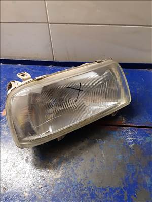 Volkswagen Vento Jobb Első Lámpa / Fényszóró