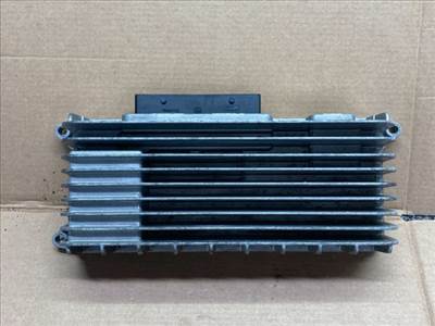 Audi Q7 (4L) erősítő  4l0910223k