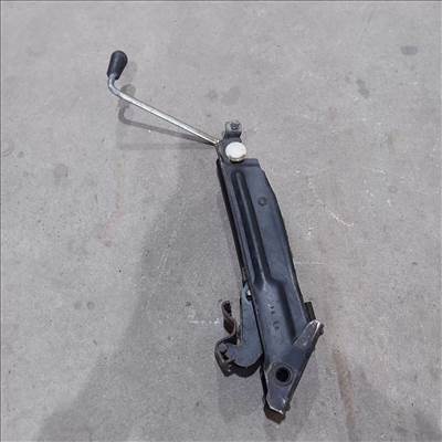 VW GOLF 3 MK3 VENTO CORRADO 91- Gyári kerék emelő kerékemelő 2496