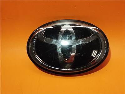 Toyota Hilux embléma 90975-A2014 (M.50.219K)a