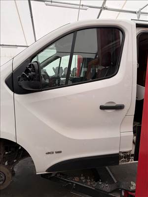 Renault Trafic III bal első ajtó üresen 