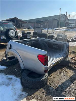 Plató Mitsubishi L200