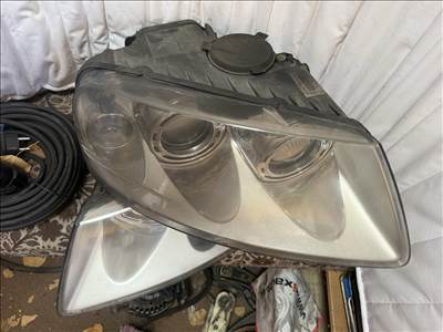 Volkswagen Touareg I Touareg 7l Xenon lámpa szett eladó 